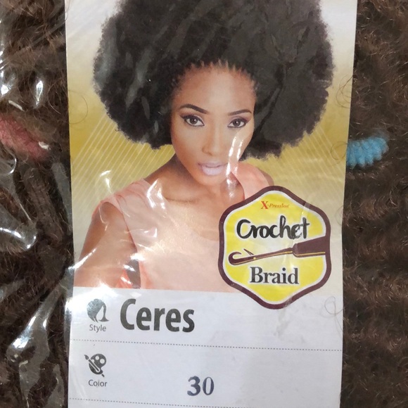 Expression Crochet Braid - Picture 3 of 9